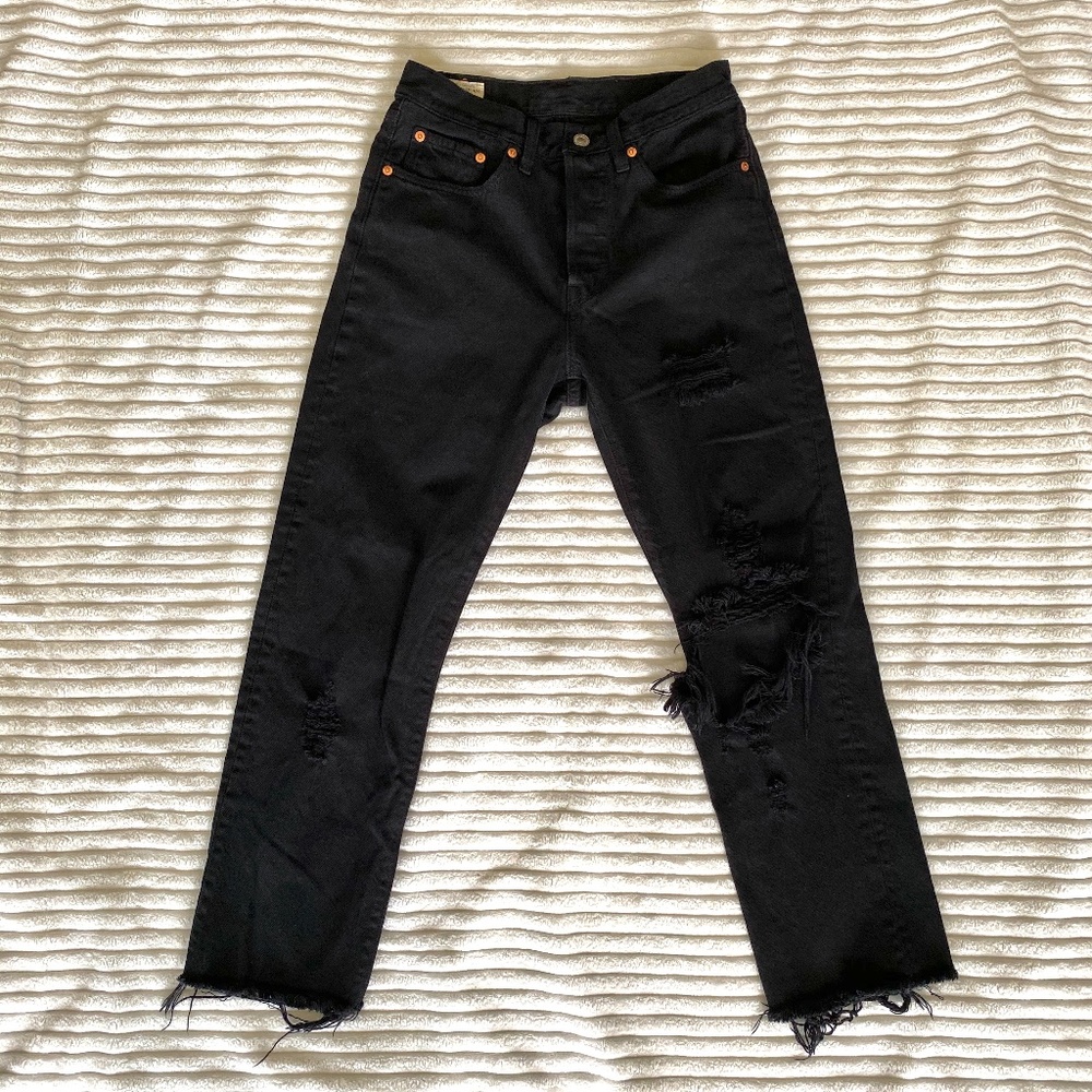 Black Distressed Levi's 501